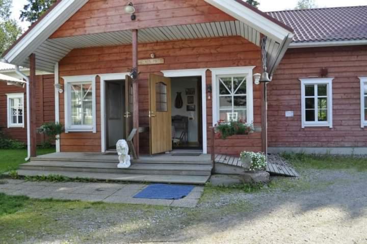 B&B Villa Helmi Ala-Temmes Exterior photo